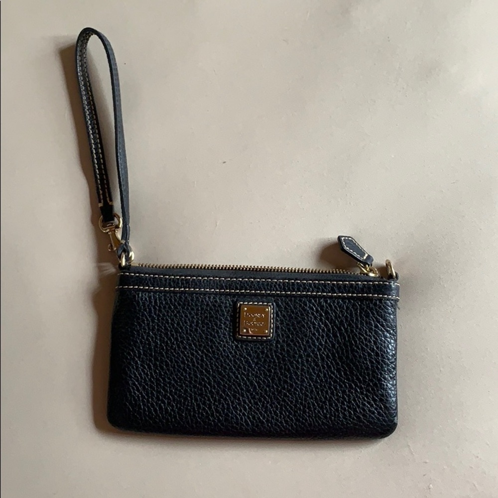Dooney & Bourke black leather clutch